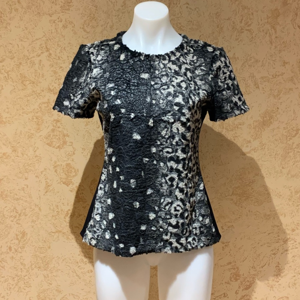 BCBGMaxAzria - Faux Fur - Blue color - Animal Print Peplum top